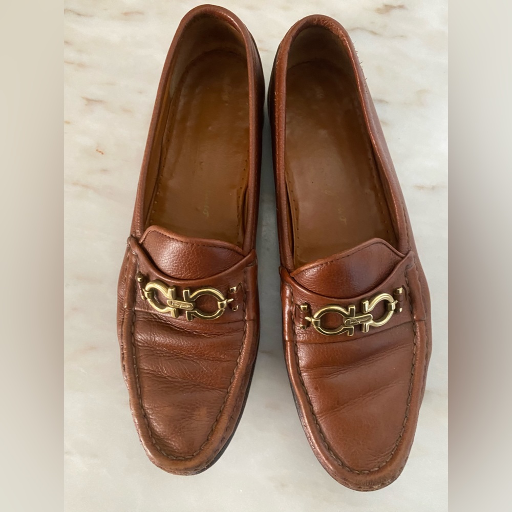 Salvatore Ferragamo Gancini Gold Brown Leather Shoes Loafer Size 8AA